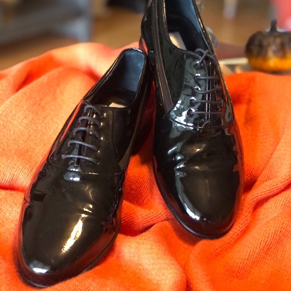 MEZLAN Patent Leather Oxford